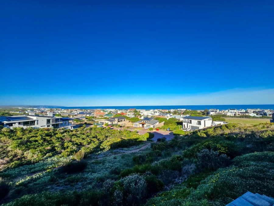 2 Bedroom Property for Sale in Stilbaai Oos Western Cape